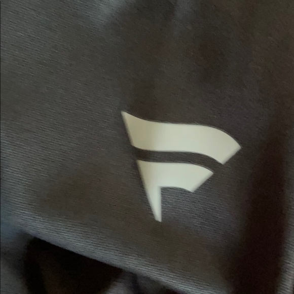 LA kings hoodie - Picture 3 of 6